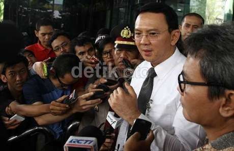 Ahok Berencana Ambil Alih dan Beli Saham Persija