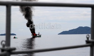 Penenggelaman Kapal Pencuri Ikan, KSAD: Pemerintah Hebat dan Berani!