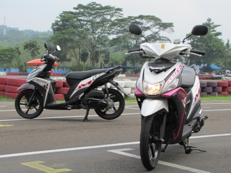 Menjajal Motor Blue Core Pertama di Indonesia