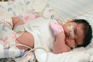 Langka, Ibu dari Amerika Lahirkan Bayi dengan Berat Lebih dari 6 Kg