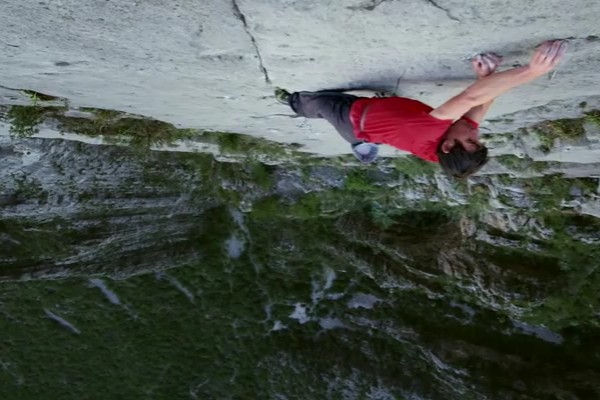 Traveler Ini Disebut Spiderman di Dunia Nyata