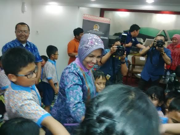 Rupa-rupa Semangat Anak SD Berantas Korupsi di DPR