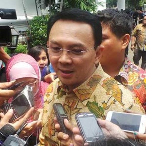Ahok Ingatkan Cawagub Djarot Untuk Siapkan Baju Pelantikan