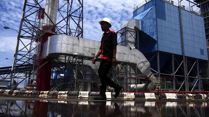 Proyek PLTU Molor, Nusa Tenggara Barat Krisis Listrik