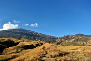 Hebatnya Lanskap Gunung Rinjani, Lombok