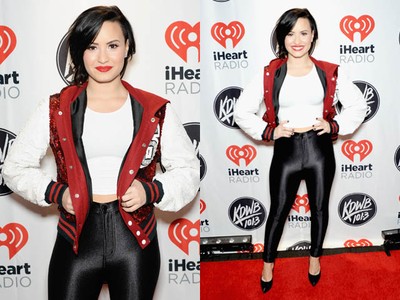 Celana Superketat Demi Lovato