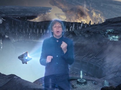 Paul McCartney Jadi Hologram di Luar Angkasa
