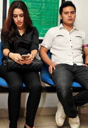 Fairuz A Rafiq dan Galih Ginanjar Kompak Hadiri Sidang Perdana Cerai