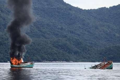 Menteri Susi Tenggelamkan Kapal Asing Ilegal, Ini Efeknya