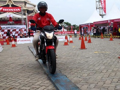 Semarak Honda Fiesta di Sumatera