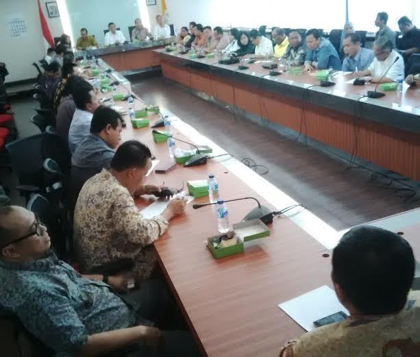 Ini Hasil Rapat Perdana Golkar Pimpinan Agung Laksono