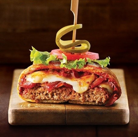 Inilah Hasil Persilangan Antara Pizza dengan Cake, Burger dan Ramen