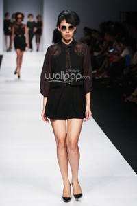 Sapto Djojokartiko Senayan City. Jakarta Fashion Week 2015 at Senayan City. Jakarta. [Foto: Mohammad Abduh/Wolipop]