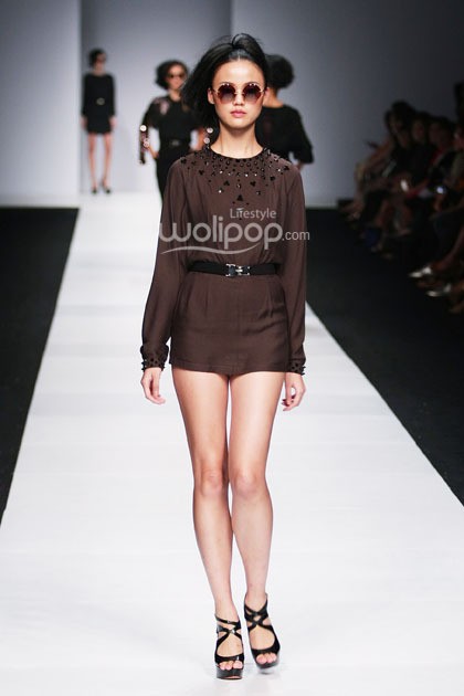 Sapto Djojokartiko Senayan City. Jakarta Fashion Week 2015 at Senayan City. Jakarta. [Foto: Mohammad Abduh/Wolipop]