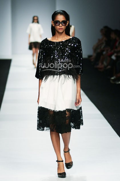 Barli Asmara Senayan City. Jakarta Fashion Week 2015 at Senayan City. Jakarta. [Foto: Mohammad Abduh/Wolipop]