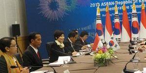 Jokowi Puji Reaksi Cepat Korsel Saat Cari Korban Kapal Oryong