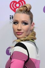 Iggy Azalea, Rita Ora dan Jessie J di Red Carpet, Siapa Paling Stylish?