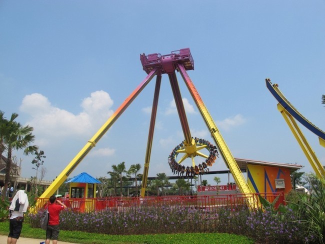 Catat! Acara Seru Akhir Tahun di Aneka Taman Rekreasi