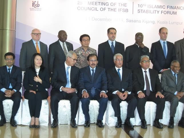 OJK Ajak IFSB Pantau Sektor Keuangan Syariah non Bank