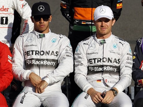 Bernie Sebut Hamilton dan Rosberg Sudah Selamatkan Musim 2014