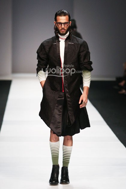Deden Siswanto Senayan City at Jakarta Fashion Week 2015. Senayan City. Jakarta. [Foto: Mohammad Abduh/Wolipop]