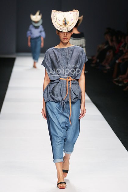 Spous by Priyo Oktaviano Senayan City.  Jakarta Fashion Week 2015 at Senayan City. Jakarta. [Foto: Mohammad Abduh/Wolipop]