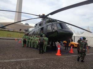 Peringati Hari Juang Kartika, TNI AD Pamerkan Alutsista di Monas Gratis
