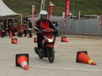 Merasakan Teknologi eSP dan Fitur ISS di Honda BeAT