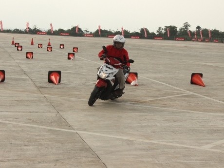 Merasakan Teknologi eSP dan Fitur ISS di Honda BeAT