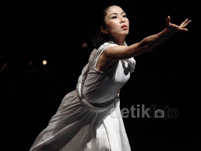 Tari Gandari Menanti Pentas