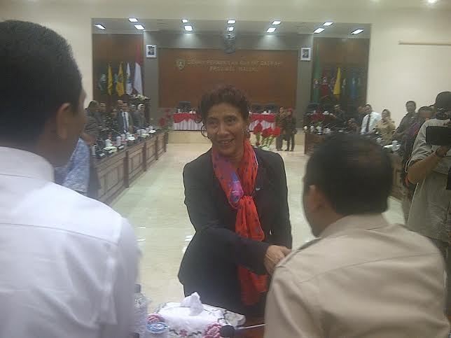 Aksi Menteri Susi Blusukan di Ambon