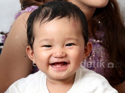Gemes... Anak Ayu Ting Ting Cute Banget!