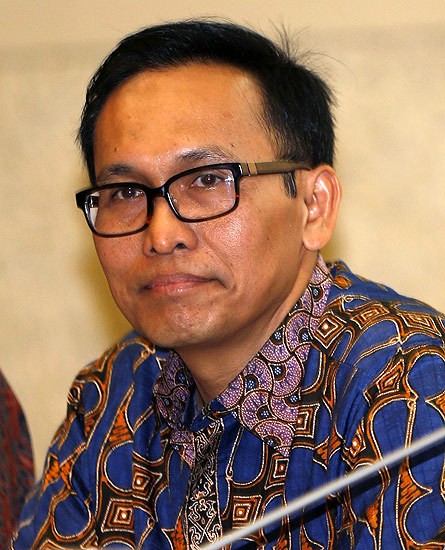 Pesan Khusus Rini Soemarno Saat Temui Dirut baru Garuda