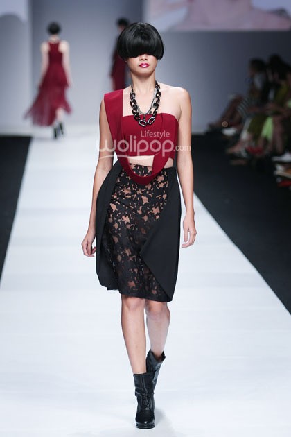 Ardistia New York by Ardistia Dwiasri The Body Shop. Jakarta Fashion Week 2015 at Senayan City. Jakarta. [Foto: Mohammad Abduh/Wolipop]