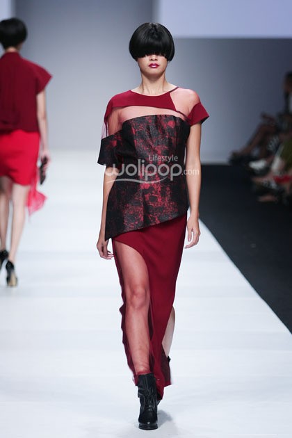 Ardistia New York by Ardistia Dwiasri The Body Shop. Jakarta Fashion Week 2015 at Senayan City. Jakarta. [Foto: Mohammad Abduh/Wolipop]