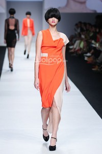 Ardistia New York by Ardistia Dwiasri The Body Shop. Jakarta Fashion Week 2015 at Senayan City. Jakarta. [Foto: Mohammad Abduh/Wolipop]