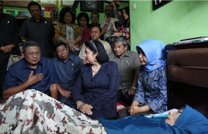 Guru Een Tutup Usia, SBY Juga Berduka Lewat Twitter dan Facebook