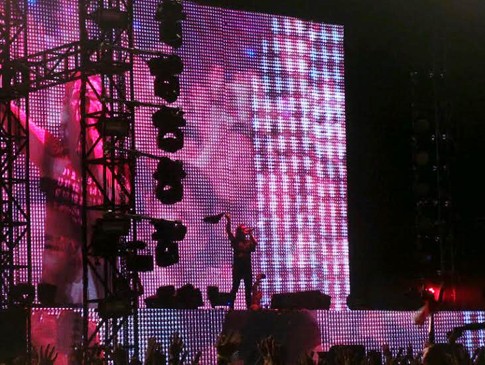 Joged Sambil Malam Mingguan di DWP 2014 Hari ke-2