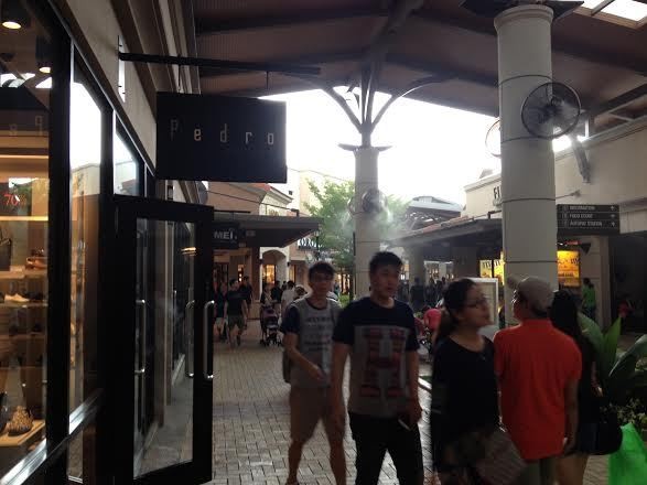 Johor Premium Outlet.. Tempat belanja murmer ber-merk