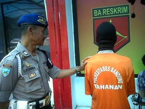Berdalih Bisa Cabut Jarum Santet, Sopir Travel Perkosa Mahasiswi di Hotel