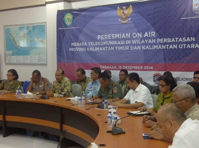 Menteri Andrinof: Daripada Bicara Otsus, Lebih Baik Bangun Pembangkit Listrik