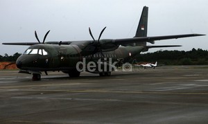 Melihat Spesifikasi Pesawat CN 295M yang Ditumpangi Jokowi