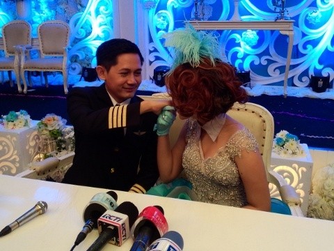 Ditanya Soal Nikah Siri, Fitri Karlina: Hendra Suami Sah Saya!