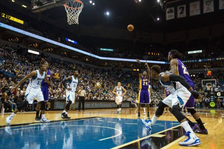 Lewati Rekor Poin Jordan, Kobe Juga Bawa Lakers Menang