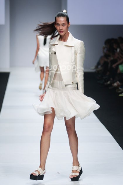 alex(a)lexa Mazda in Association. Jakarta Fashion Week 2015 at Senayan City. Jakarta. [Foto: Mohammad Abduh/Wolipop]