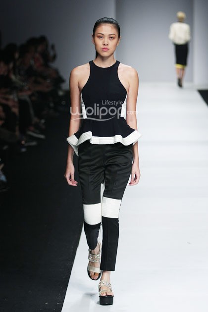 Hartono Gan Mazda in Association. Jakarta Fashion Week 2015 at Senayan City. Jakarta. [Foto: Mohammad Abduh/Wolipop]