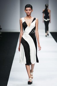 Hartono Gan Mazda in Association. Jakarta Fashion Week 2015 at Senayan City. Jakarta. [Foto: Mohammad Abduh/Wolipop]