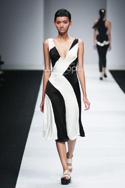 Hartono Gan Mazda in Association. Jakarta Fashion Week 2015 at Senayan City. Jakarta. [Foto: Mohammad Abduh/Wolipop]