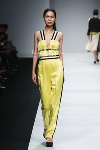 Hartono Gan Mazda in Association. Jakarta Fashion Week 2015 at Senayan City. Jakarta. [Foto: Mohammad Abduh/Wolipop]