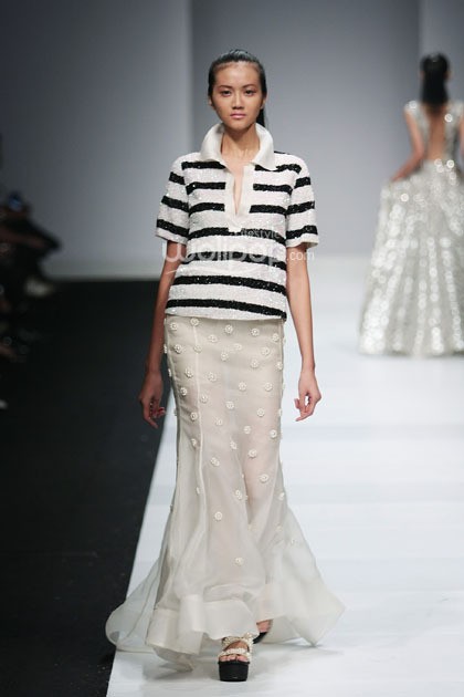 Hartono Gan Mazda in Association. Jakarta Fashion Week 2015 at Senayan City. Jakarta. [Foto: Mohammad Abduh/Wolipop]